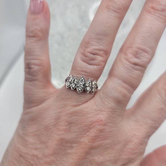 14K White Gold Diamond Ring - Picture 7 of 10